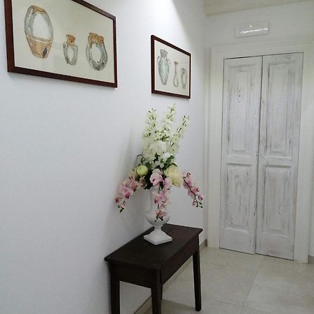 A Casuccia Apartment Monopoli Bagian luar foto