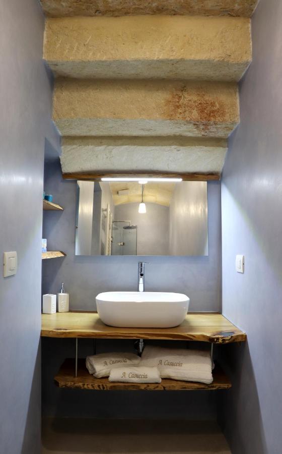 A Casuccia Apartment Monopoli Bagian luar foto